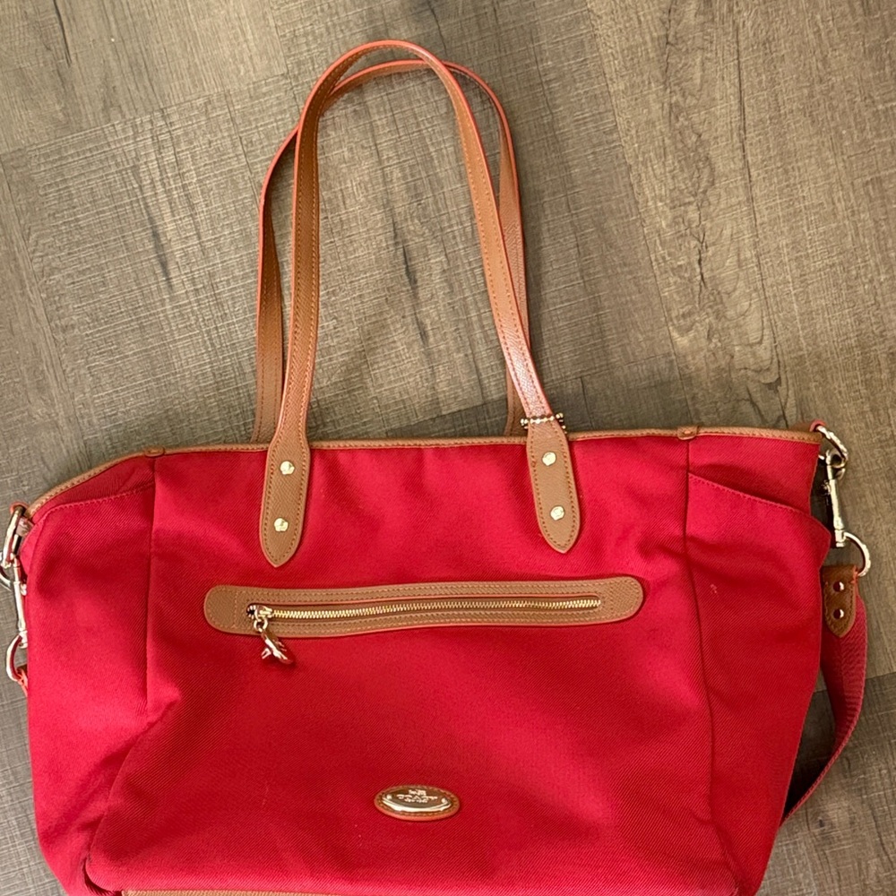 Elegant Red and Tan Women's Tote Bag